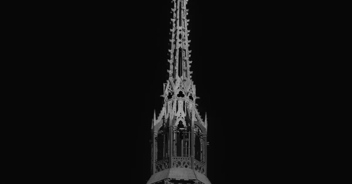 Vue de la cathédrale Notre-Dame de Rouen et ses flèches gothiques en Normandie
